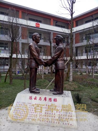 學(xué)校雕塑